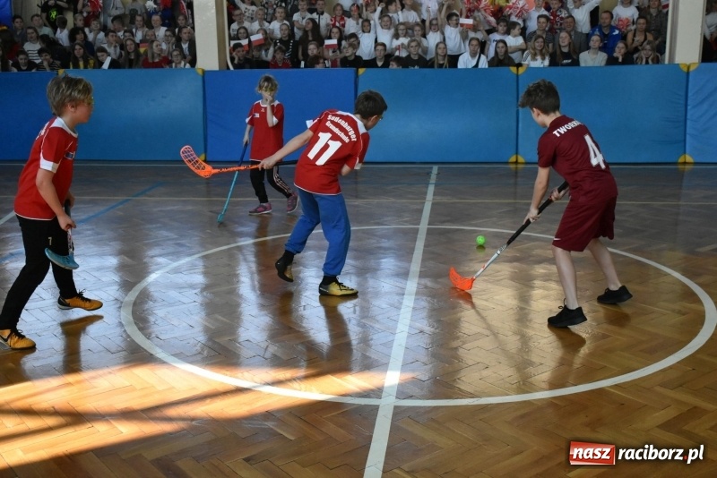 Zdjęcie w galerii na portalu naszraciborz.pl: W zdrowym ciele zdrowy duch – międzynarodowy projekt w Szkole w Tworkowie wiadomości z regionu