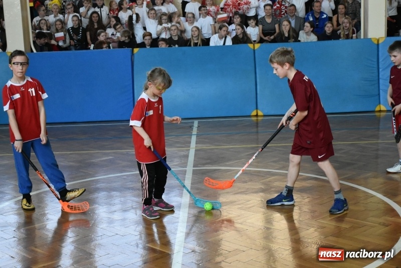 Zdjęcie w galerii na portalu naszraciborz.pl: W zdrowym ciele zdrowy duch – międzynarodowy projekt w Szkole w Tworkowie wiadomości z regionu