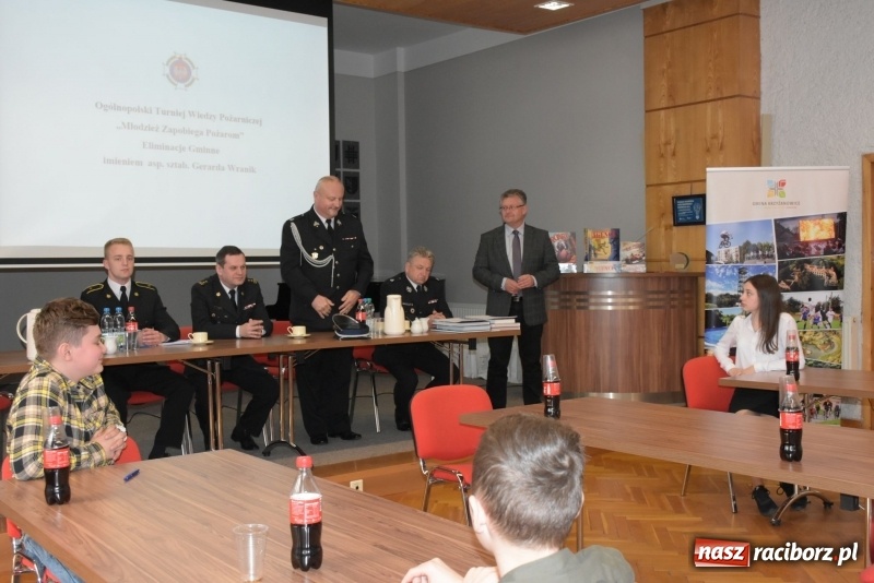 Zdjęcie w galerii na portalu naszraciborz.pl: Młodzież zapobiega pożarom. Turniej wiedzy pożarniczej  wiadomości z regionu