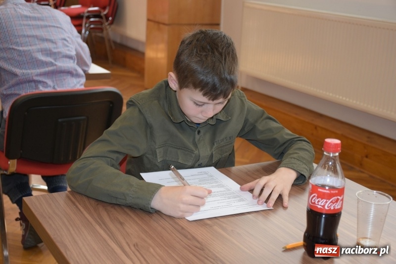 Zdjęcie w galerii na portalu naszraciborz.pl: Młodzież zapobiega pożarom. Turniej wiedzy pożarniczej  wiadomości z regionu