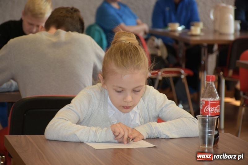 Zdjęcie w galerii na portalu naszraciborz.pl: Młodzież zapobiega pożarom. Turniej wiedzy pożarniczej  wiadomości z regionu