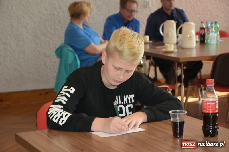 Zdjęcie w galerii na portalu naszraciborz.pl: Młodzież zapobiega pożarom. Turniej wiedzy pożarniczej  wiadomości z regionu