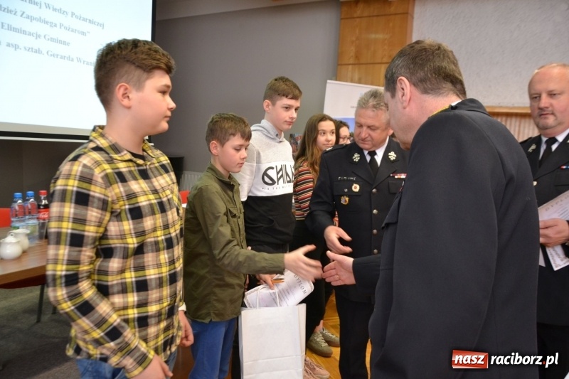 Zdjęcie w galerii na portalu naszraciborz.pl: Młodzież zapobiega pożarom. Turniej wiedzy pożarniczej  wiadomości z regionu