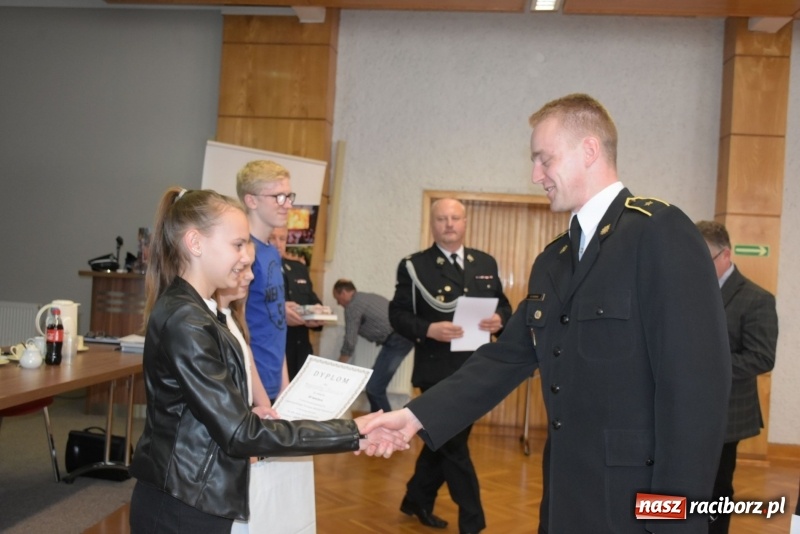 Zdjęcie w galerii na portalu naszraciborz.pl: Młodzież zapobiega pożarom. Turniej wiedzy pożarniczej  wiadomości z regionu