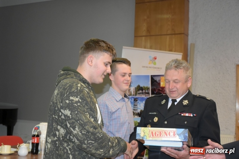 Zdjęcie w galerii na portalu naszraciborz.pl: Młodzież zapobiega pożarom. Turniej wiedzy pożarniczej  wiadomości z regionu