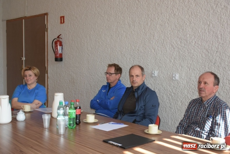 Zdjęcie w galerii na portalu naszraciborz.pl: Młodzież zapobiega pożarom. Turniej wiedzy pożarniczej  wiadomości z regionu