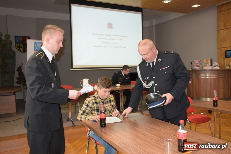 Zdjęcie w galerii na portalu naszraciborz.pl: Młodzież zapobiega pożarom. Turniej wiedzy pożarniczej  wiadomości z regionu