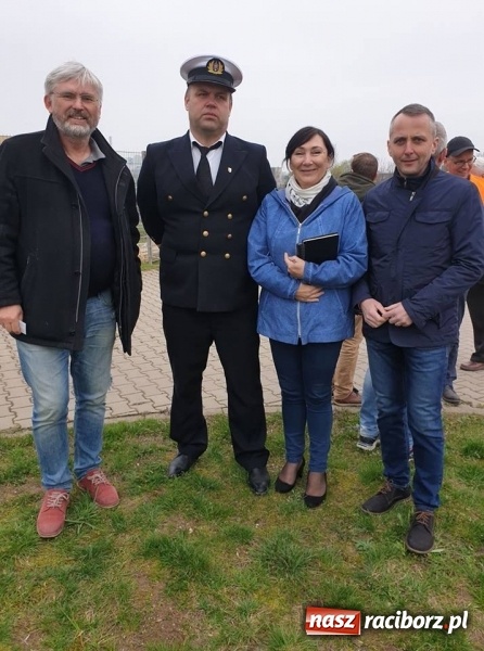 Zdjęcie w galerii na portalu naszraciborz.pl: Magdeburski rekonesans. Prezydent w niemieckim porcie wiadomości z regionu