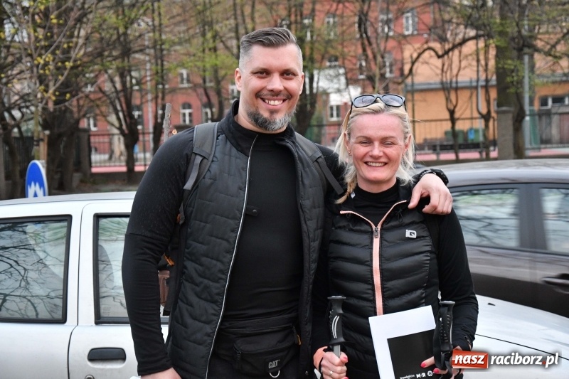 Zdjęcie w galerii na portalu naszraciborz.pl: Podjęli wyzwanie Ekstremalnej Drogi Krzyżowej [FOTO] wiadomości z regionu