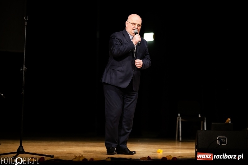 Zdjęcie w galerii na portalu naszraciborz.pl: Po raz siódmy śpiewali po hiszpańsku wiadomości z regionu