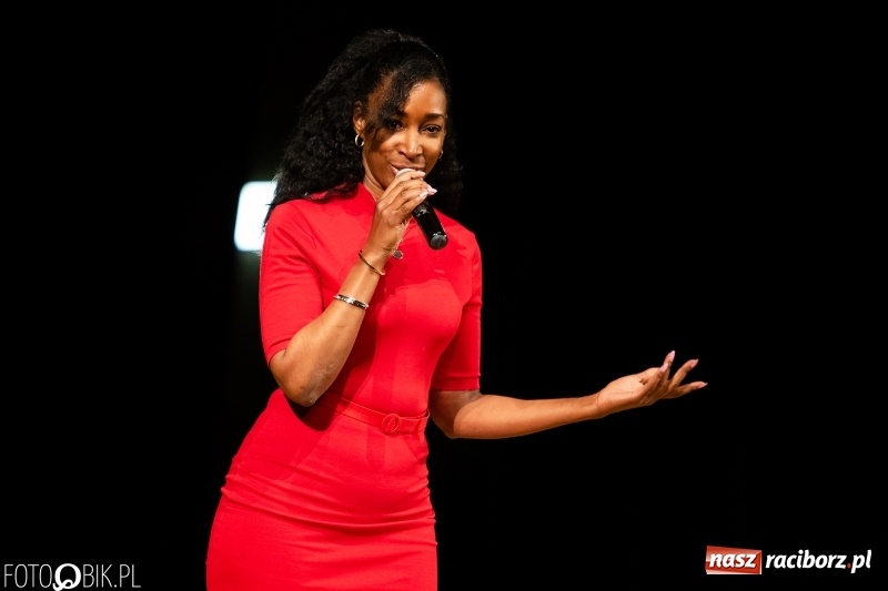 Zdjęcie w galerii na portalu naszraciborz.pl: Po raz siódmy śpiewali po hiszpańsku wiadomości z regionu