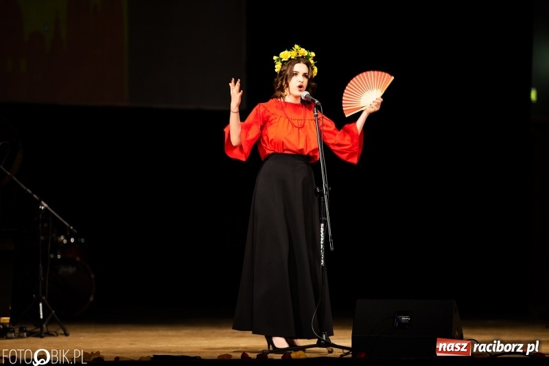 Zdjęcie w galerii na portalu naszraciborz.pl: Po raz siódmy śpiewali po hiszpańsku wiadomości z regionu