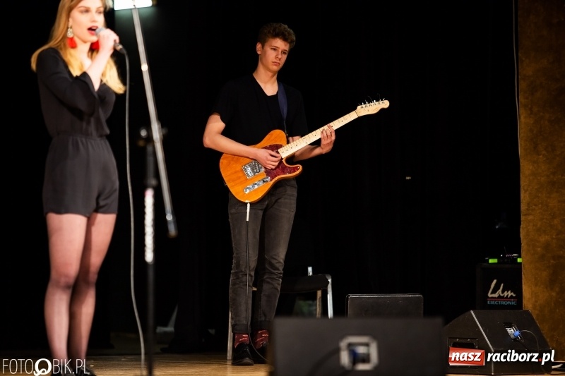 Zdjęcie w galerii na portalu naszraciborz.pl: Po raz siódmy śpiewali po hiszpańsku wiadomości z regionu