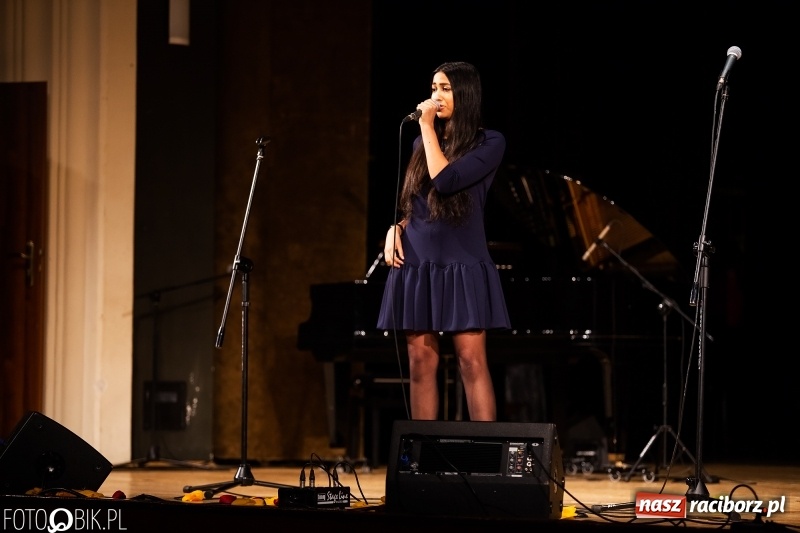 Zdjęcie w galerii na portalu naszraciborz.pl: Po raz siódmy śpiewali po hiszpańsku wiadomości z regionu