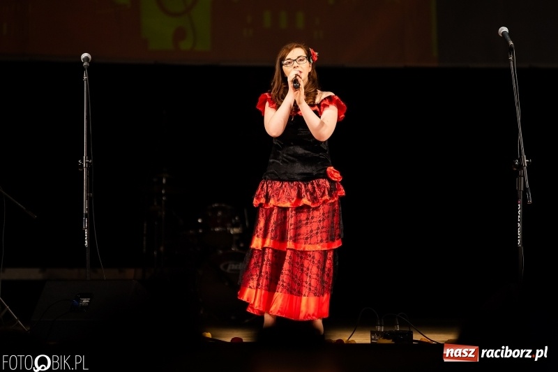 Zdjęcie w galerii na portalu naszraciborz.pl: Po raz siódmy śpiewali po hiszpańsku wiadomości z regionu