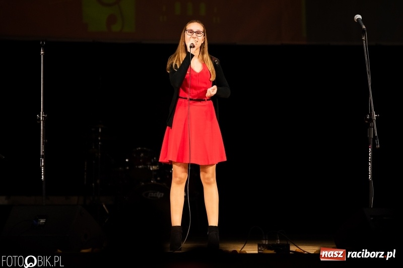 Zdjęcie w galerii na portalu naszraciborz.pl: Po raz siódmy śpiewali po hiszpańsku wiadomości z regionu