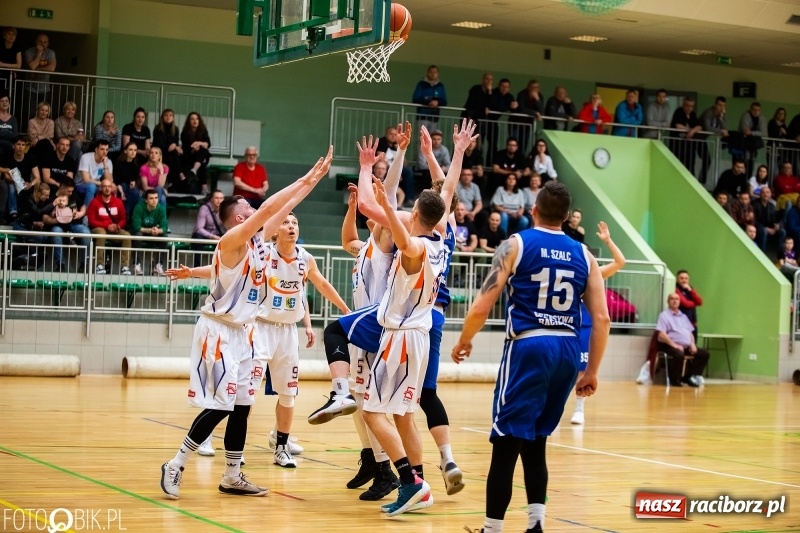 Zdjęcie w galerii na portalu naszraciborz.pl: Nieudany start raciborskiej Ofensywy wiadomości z regionu