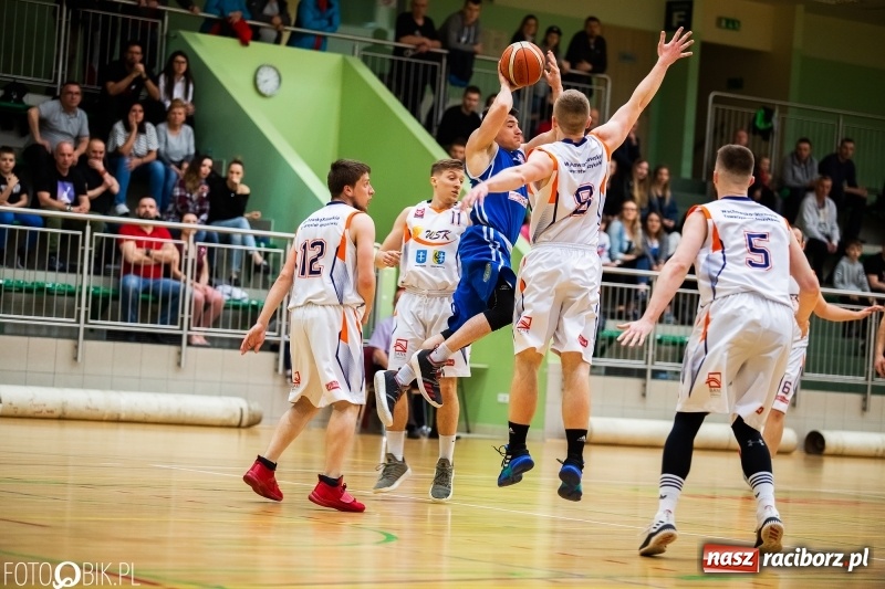 Zdjęcie w galerii na portalu naszraciborz.pl: Nieudany start raciborskiej Ofensywy wiadomości z regionu