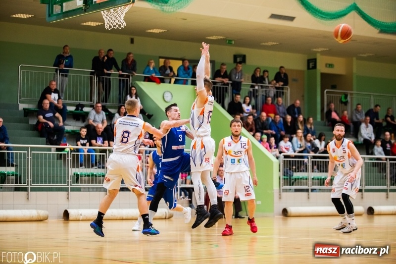 Zdjęcie w galerii na portalu naszraciborz.pl: Nieudany start raciborskiej Ofensywy wiadomości z regionu