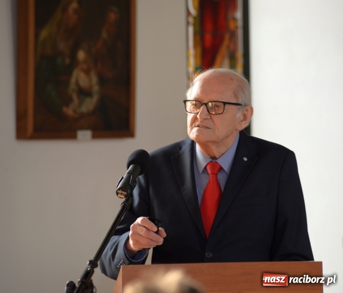 Zdjęcie w galerii na portalu naszraciborz.pl: 200. rocznica powstania Królewskiego Gimnazjum Ewangelickiego w Raciborzu wiadomości z regionu