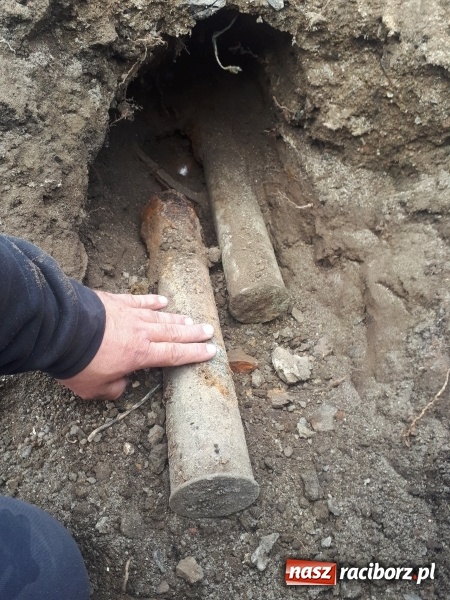 Zdjęcie w galerii na portalu naszraciborz.pl: Groźne znalezisko w Pietrowicach Wielkich [FOTO] wiadomości z regionu