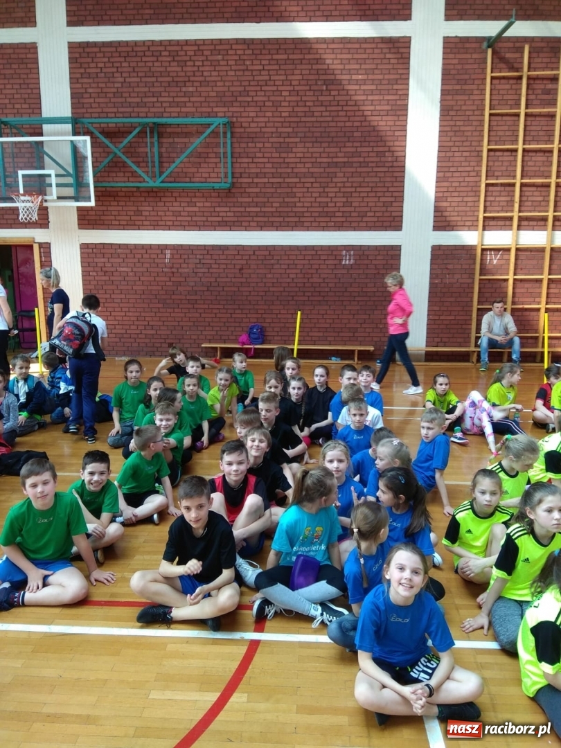 Zdjęcie w galerii na portalu naszraciborz.pl: SP 15 w półfinale wojewódzkim w Rybniku wiadomości z regionu