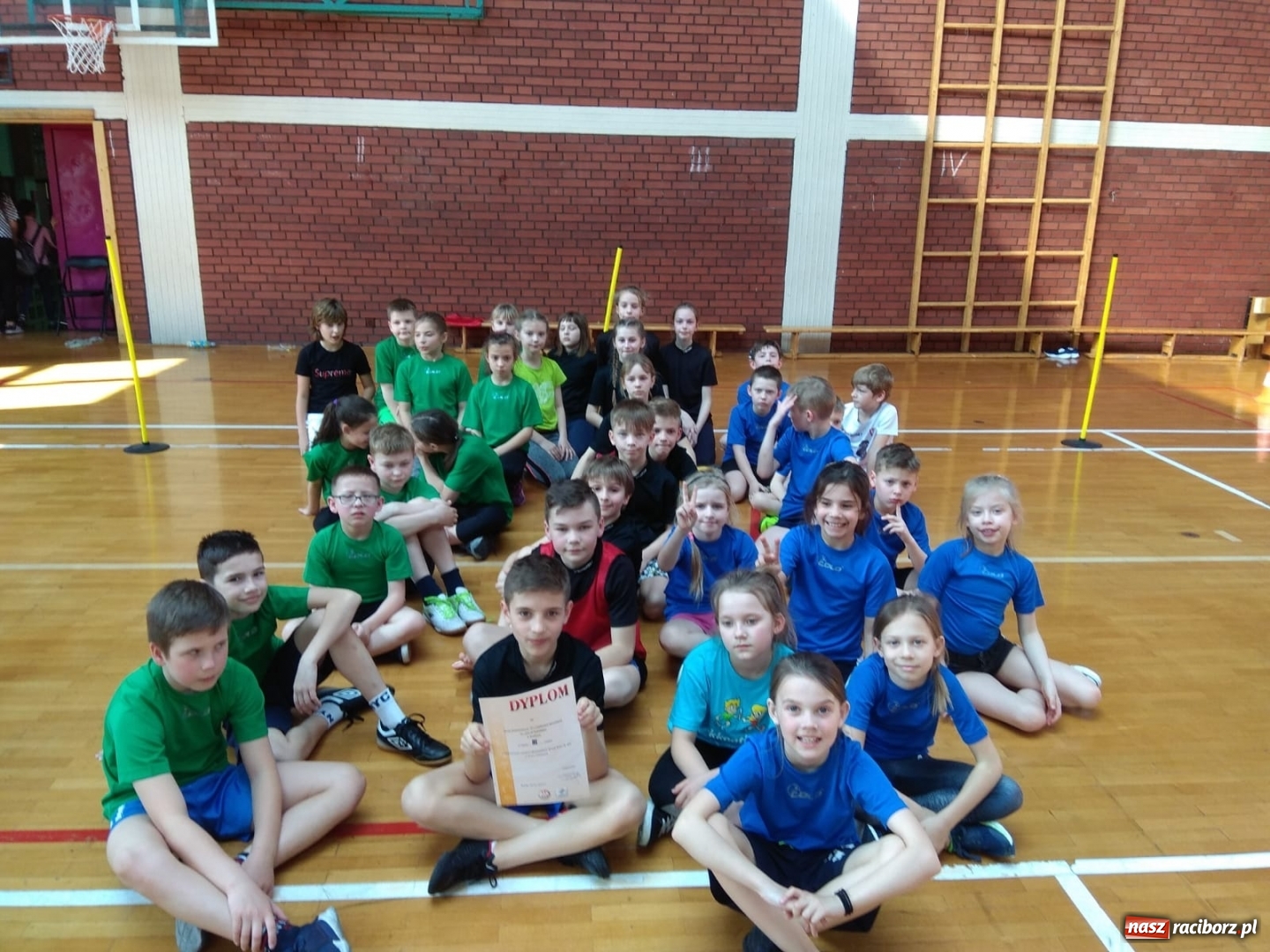 Zdjęcie w galerii na portalu naszraciborz.pl: SP 15 w półfinale wojewódzkim w Rybniku wiadomości z regionu