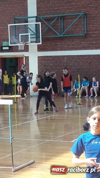 Zdjęcie w galerii na portalu naszraciborz.pl: SP 15 w półfinale wojewódzkim w Rybniku wiadomości z regionu