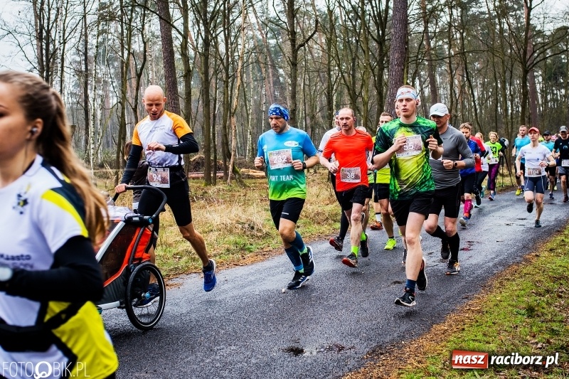 Zdjęcie w galerii na portalu naszraciborz.pl: IV Kuźniański Półmaraton Leśny 2019 [FOTO] wiadomości z regionu