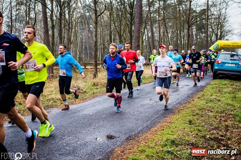 Zdjęcie w galerii na portalu naszraciborz.pl: IV Kuźniański Półmaraton Leśny 2019 [FOTO] wiadomości z regionu