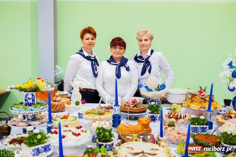 Zdjęcie w galerii na portalu naszraciborz.pl: Wielkanocne stoły w Pietrowicach Wielkich [FOTO i WIDEO] wiadomości z regionu