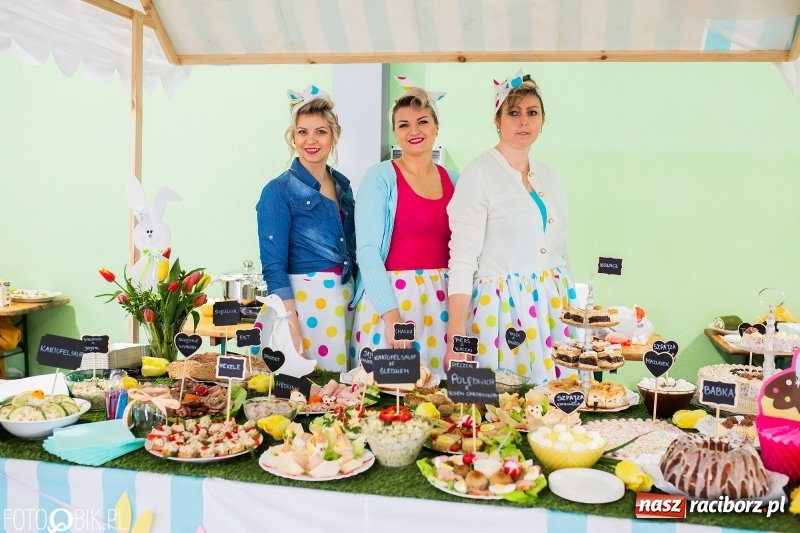 Zdjęcie w galerii na portalu naszraciborz.pl: Wielkanocne stoły w Pietrowicach Wielkich [FOTO i WIDEO] wiadomości z regionu