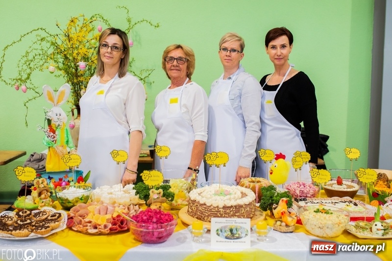 Zdjęcie w galerii na portalu naszraciborz.pl: Wielkanocne stoły w Pietrowicach Wielkich [FOTO i WIDEO] wiadomości z regionu