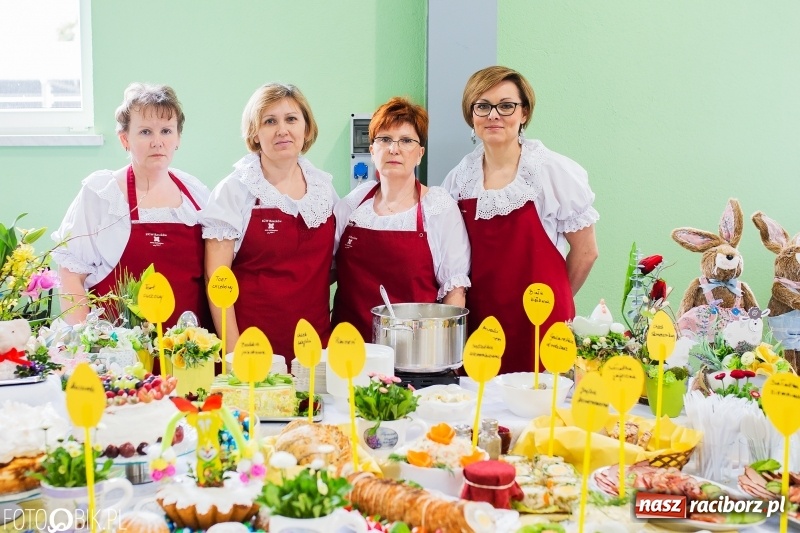 Zdjęcie w galerii na portalu naszraciborz.pl: Wielkanocne stoły w Pietrowicach Wielkich [FOTO i WIDEO] wiadomości z regionu