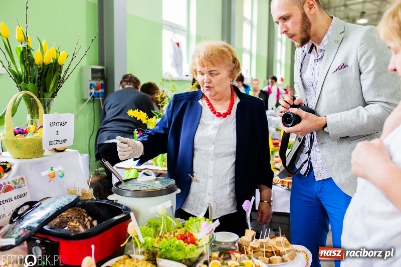Zdjęcie w galerii na portalu naszraciborz.pl: Wielkanocne stoły w Pietrowicach Wielkich [FOTO i WIDEO] wiadomości z regionu