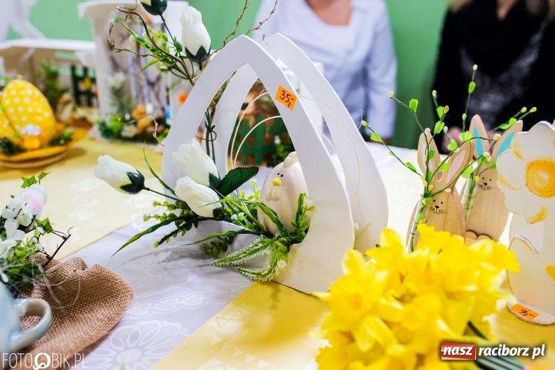 Zdjęcie w galerii na portalu naszraciborz.pl: Wielkanocne stoły w Pietrowicach Wielkich [FOTO i WIDEO] wiadomości z regionu