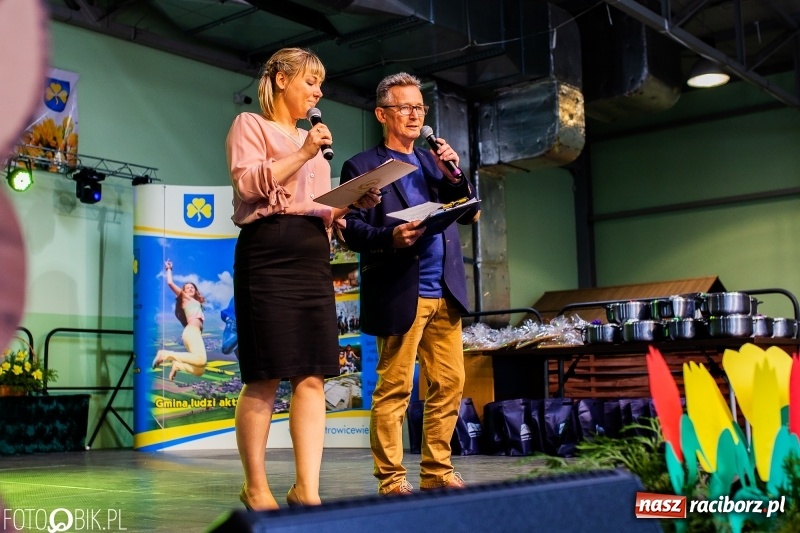 Zdjęcie w galerii na portalu naszraciborz.pl: Wielkanocne stoły w Pietrowicach Wielkich [FOTO i WIDEO] wiadomości z regionu