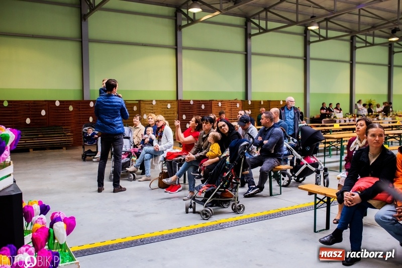 Zdjęcie w galerii na portalu naszraciborz.pl: Wielkanocne stoły w Pietrowicach Wielkich [FOTO i WIDEO] wiadomości z regionu