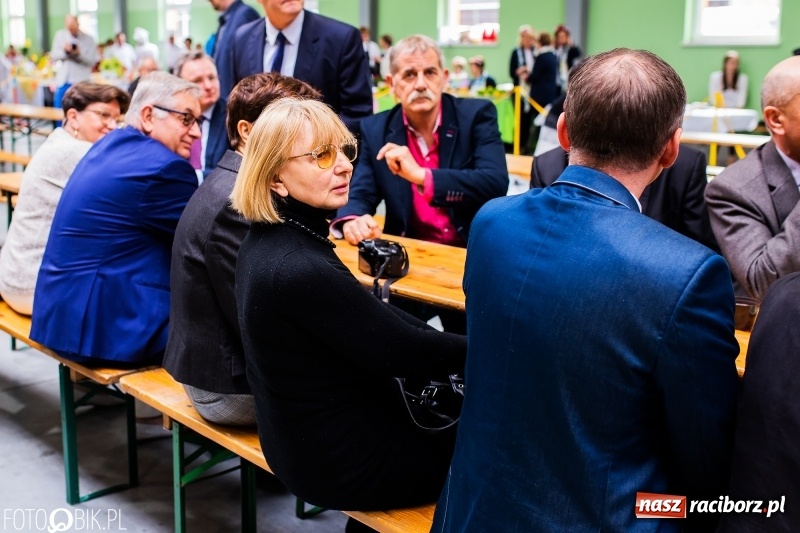 Zdjęcie w galerii na portalu naszraciborz.pl: Wielkanocne stoły w Pietrowicach Wielkich [FOTO i WIDEO] wiadomości z regionu