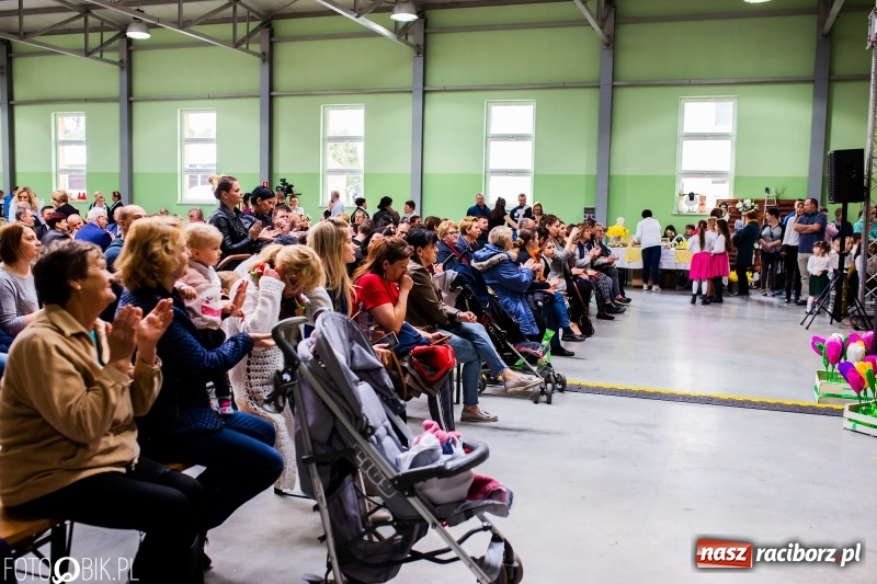 Zdjęcie w galerii na portalu naszraciborz.pl: Wielkanocne stoły w Pietrowicach Wielkich [FOTO i WIDEO] wiadomości z regionu