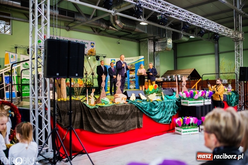 Zdjęcie w galerii na portalu naszraciborz.pl: Wielkanocne stoły w Pietrowicach Wielkich [FOTO i WIDEO] wiadomości z regionu