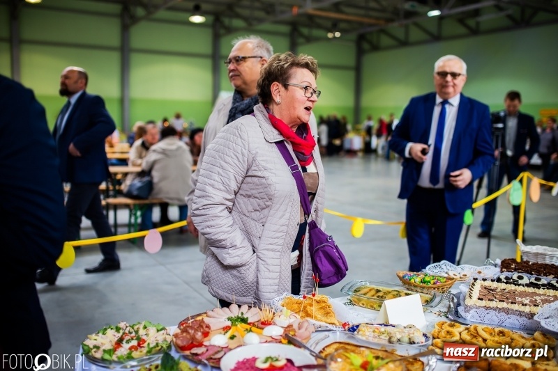 Zdjęcie w galerii na portalu naszraciborz.pl: Wielkanocne stoły w Pietrowicach Wielkich [FOTO i WIDEO] wiadomości z regionu