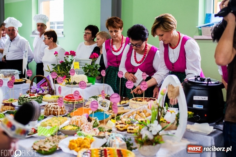 Zdjęcie w galerii na portalu naszraciborz.pl: Wielkanocne stoły w Pietrowicach Wielkich [FOTO i WIDEO] wiadomości z regionu