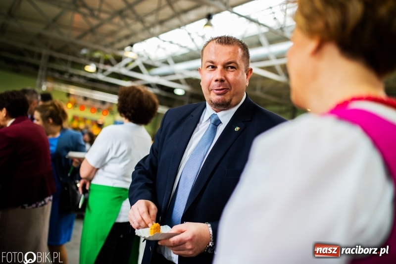Zdjęcie w galerii na portalu naszraciborz.pl: Wielkanocne stoły w Pietrowicach Wielkich [FOTO i WIDEO] wiadomości z regionu