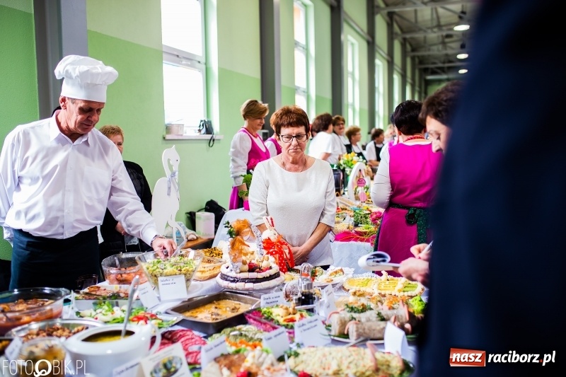 Zdjęcie w galerii na portalu naszraciborz.pl: Wielkanocne stoły w Pietrowicach Wielkich [FOTO i WIDEO] wiadomości z regionu