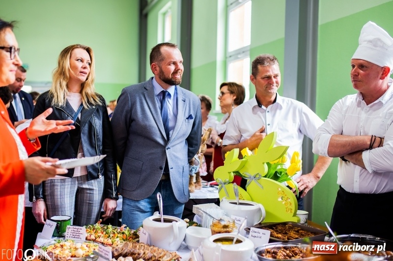 Zdjęcie w galerii na portalu naszraciborz.pl: Wielkanocne stoły w Pietrowicach Wielkich [FOTO i WIDEO] wiadomości z regionu