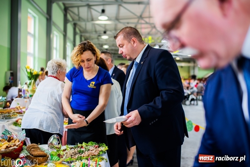 Zdjęcie w galerii na portalu naszraciborz.pl: Wielkanocne stoły w Pietrowicach Wielkich [FOTO i WIDEO] wiadomości z regionu