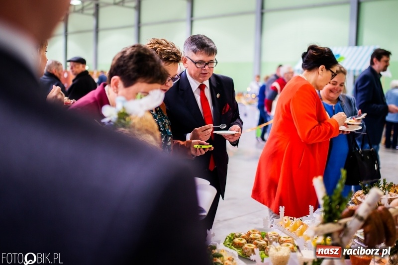 Zdjęcie w galerii na portalu naszraciborz.pl: Wielkanocne stoły w Pietrowicach Wielkich [FOTO i WIDEO] wiadomości z regionu