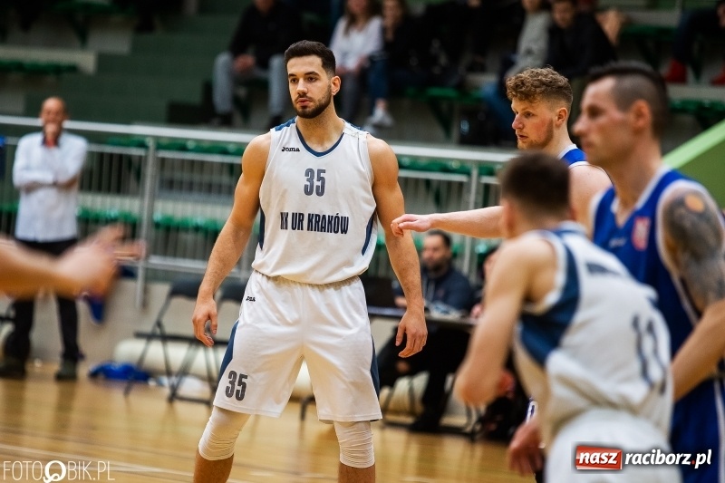 Zdjęcie w galerii na portalu naszraciborz.pl: Dreszczowiec w Arenie Rafako. Raciborska Ofensywa wygrała jednym punktem! [FOTO i WIDEO] wiadomości z regionu