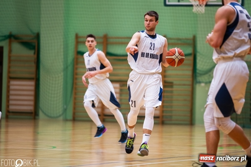 Zdjęcie w galerii na portalu naszraciborz.pl: Dreszczowiec w Arenie Rafako. Raciborska Ofensywa wygrała jednym punktem! [FOTO i WIDEO] wiadomości z regionu